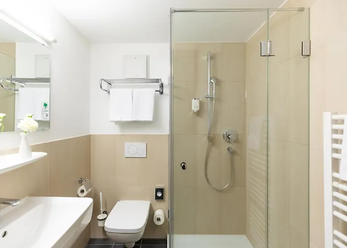 Hotel Garner Frankfurt - Palmengarten By Ihg 3*