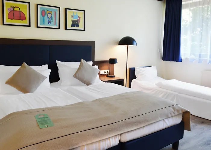 Hotel Garner Frankfurt - Palmengarten By Ihg 3*